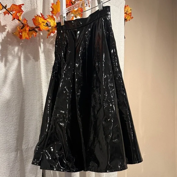 Vixen by Micheline Pitt Glossy Black Midi Skirt Sz.XS w/silver zip back - Picture 4 of 11